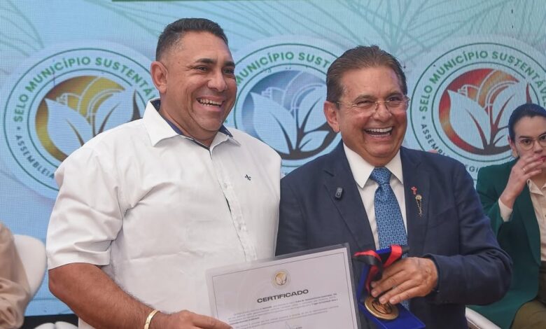 Aparecida é premiada através da ALPB pelas boas práticas de sustentabilidade realizadas pelo município